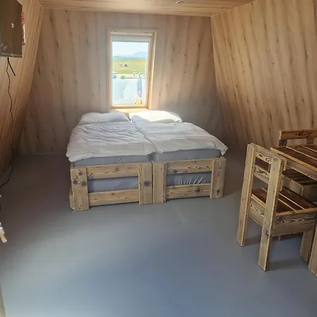 Rodinny S Vyhledem Na Jezero Milada Camping